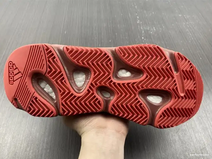 Red Boost Yeezy HQ6979 Adidas Hi-Res 700 0518